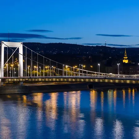 Vision By Continental Group Otel Budapeşte