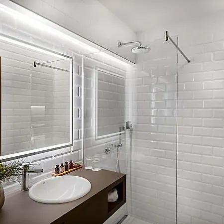 Vision By Continental Group 4*