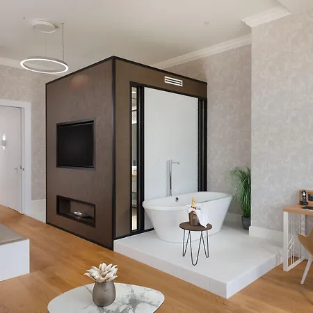 Vision By Continental Group Hotel 4*