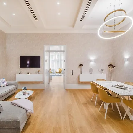 Vision By Continental Group 4*