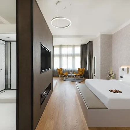 Vision By Continental Group 4*