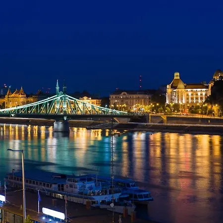 Szálloda Vision By Continental Group 4*