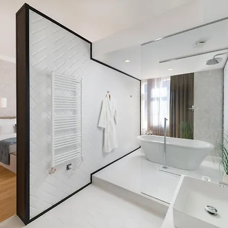 Vision By Continental Group Budapest